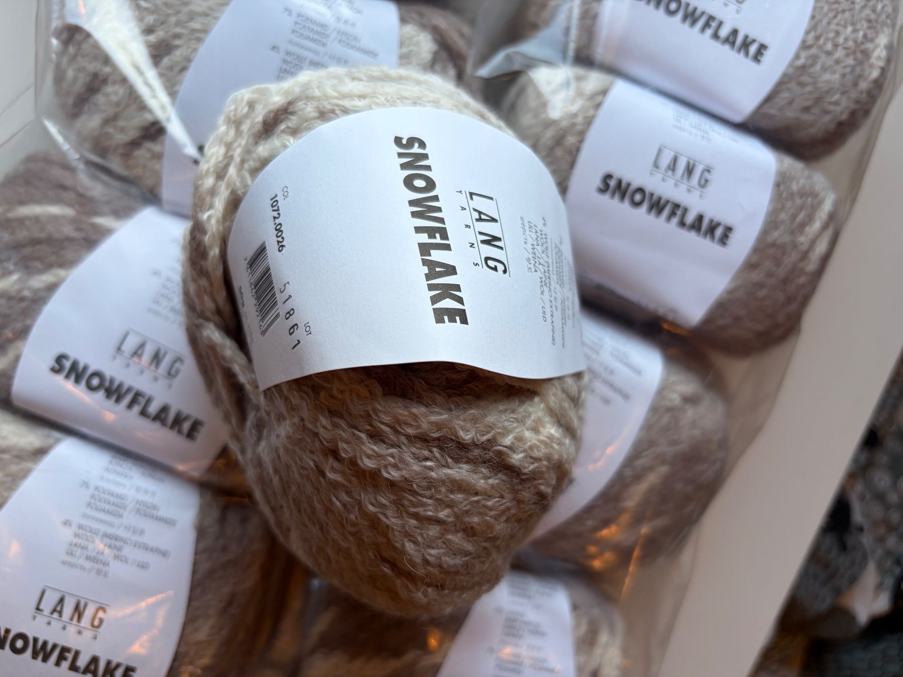 Lang Yarns Wolle: 10 Knäuel Snowflake Langyarns – Neu und originalverpackt aus Büsserach von bor_s88m