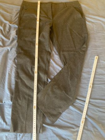 NEU, Hose, grau, Gr. 42 gerader Schnitt, Benetton