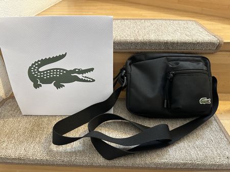 Sac à porter pour homme Lacoste + Travel Kit