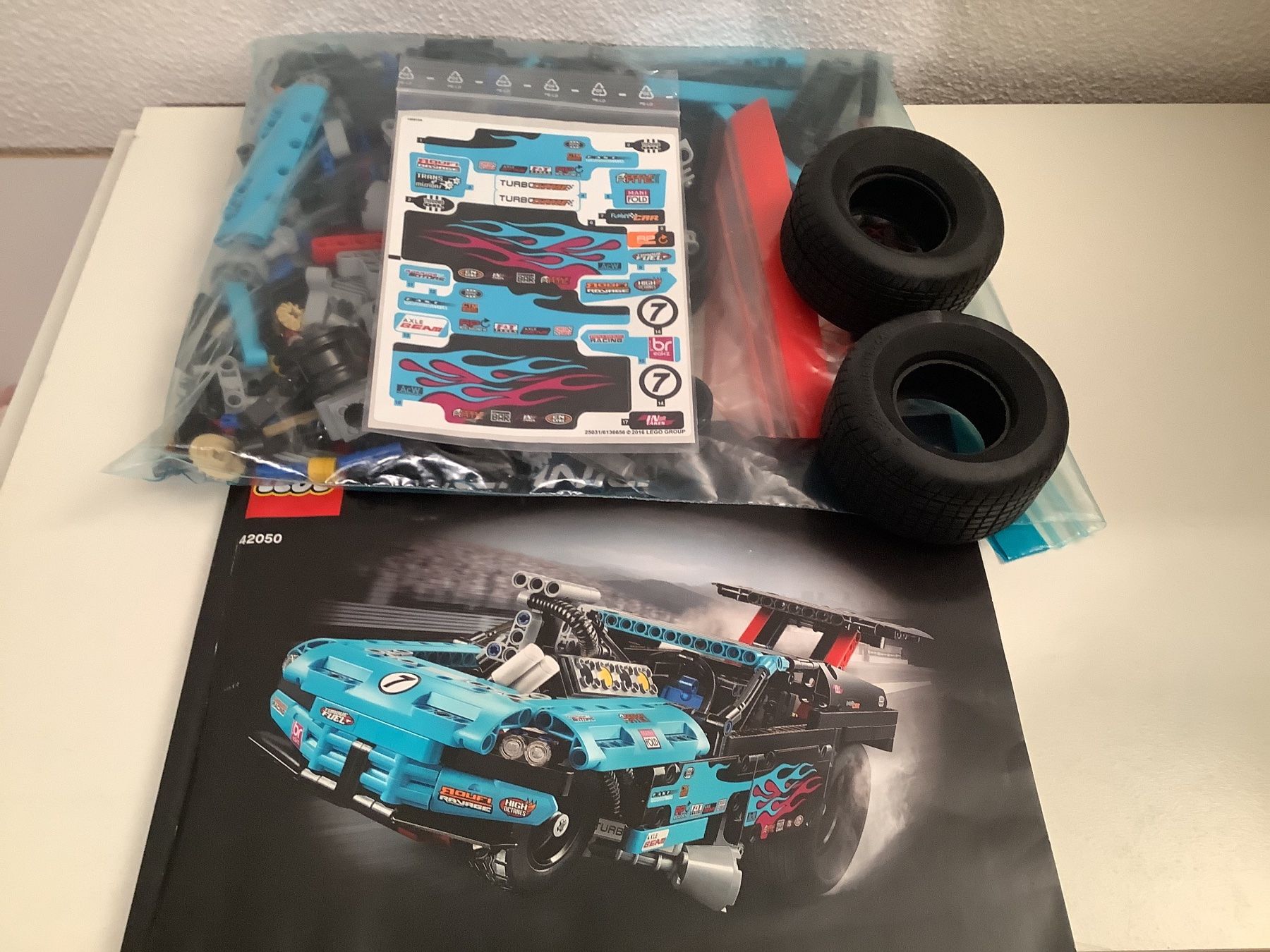 Lego Spielzeuge: Lego Technic Drag Racer / Dragster 42050 von 2016 – Gebraucht aus Willisau von Keks5 1