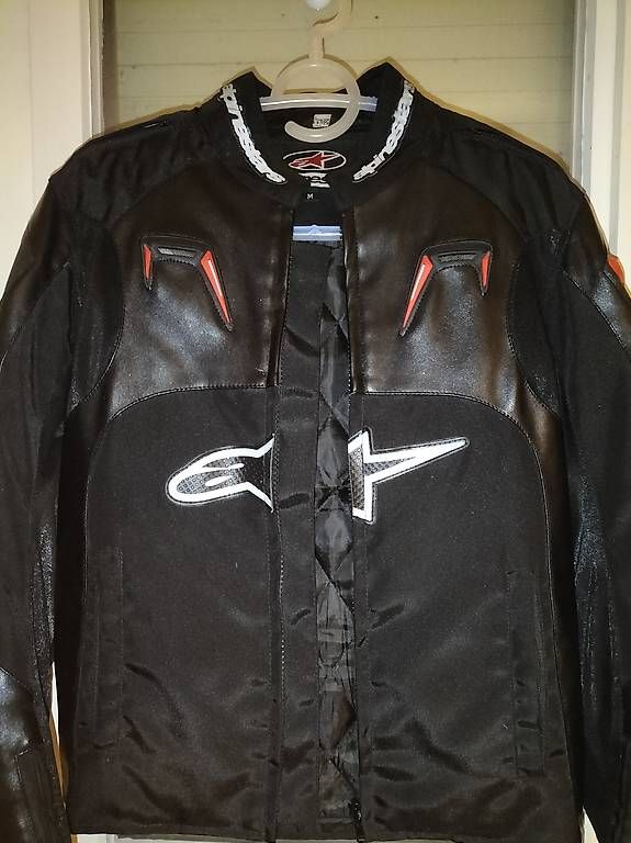 Giacche: Veste moto Alpinestars – Usato da Crans-Montana venduto da ste_p2zn 2