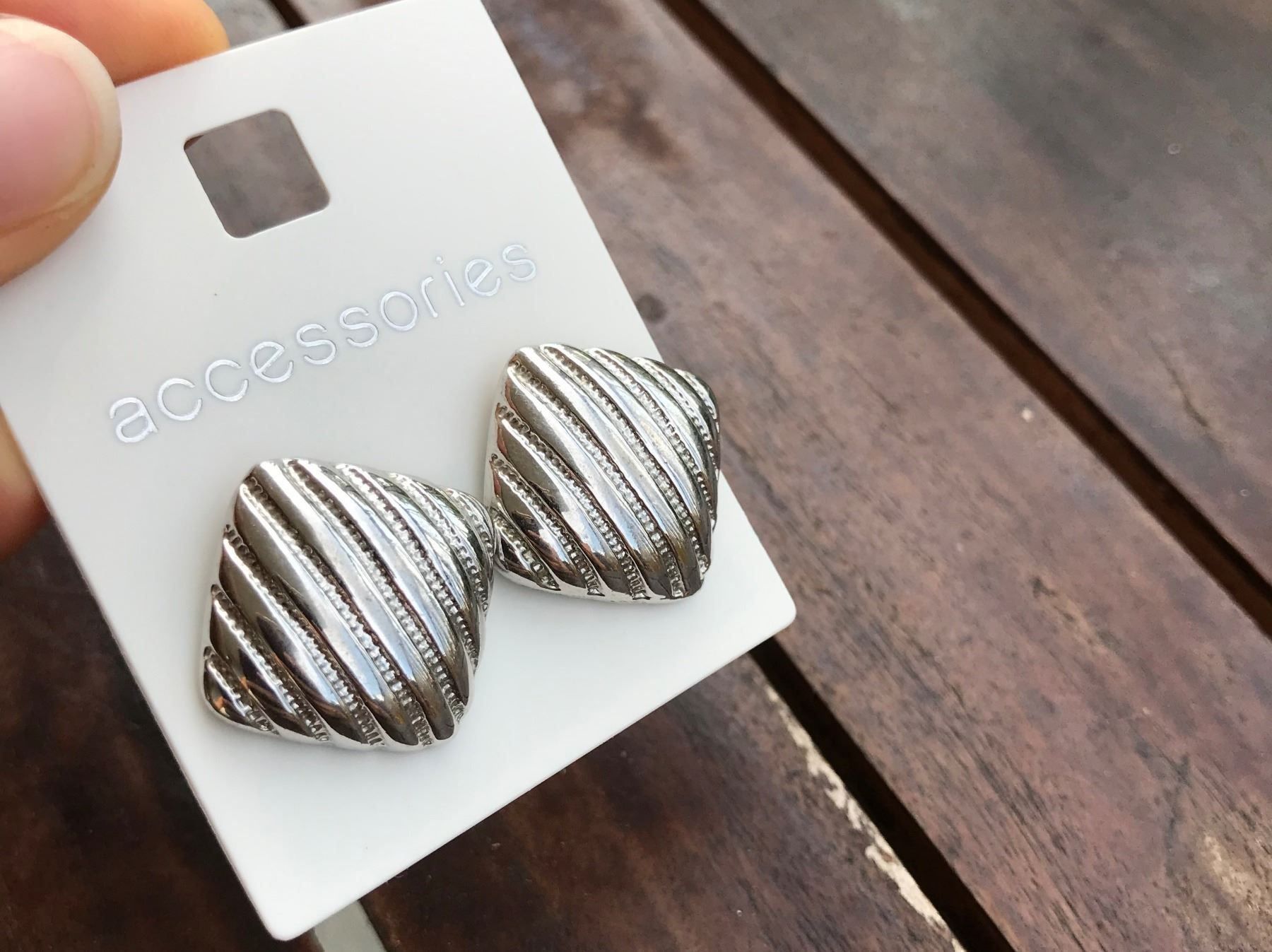 Ohrringe & -stecker: Ohrringe Ohrstecker silber geometrische Form – Gebraucht aus Wolfwil von NewGirl 2