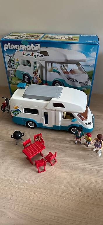 Giocattoli: Playmobil Wohnmobil  – Usato da Zollikerberg venduto da sop_p82l