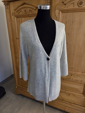 schöne Strickjacke, Jacke mit Kaschmir, Herzensangelegenheit