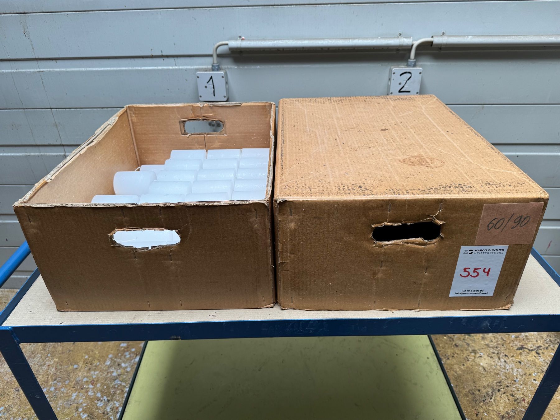 Bougies: 554 Posten Raureifkerzen aus Liquidation – D'occasion à Derendingen par Meisterstuecke 1