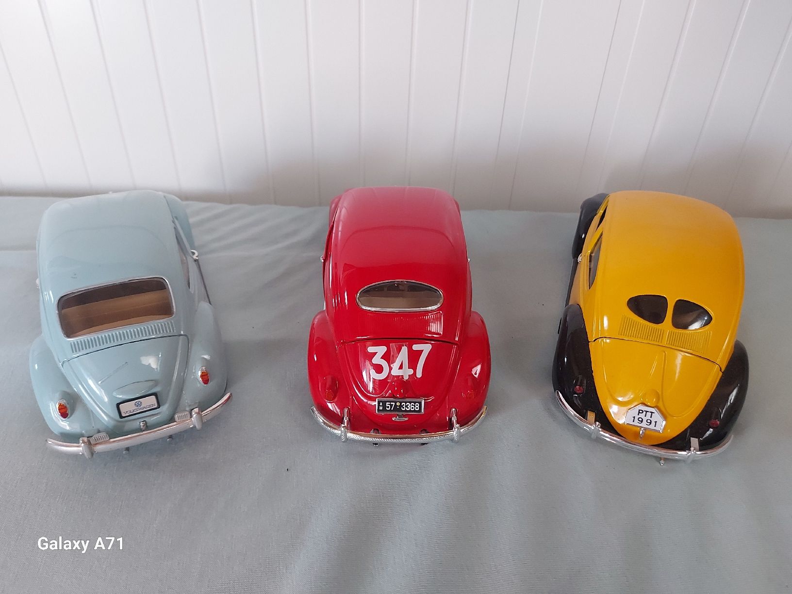 Volkswagen Modellautos: 3 VW Käfer 1:18 – Gebraucht aus Rumisberg von AaronRodgers81 4