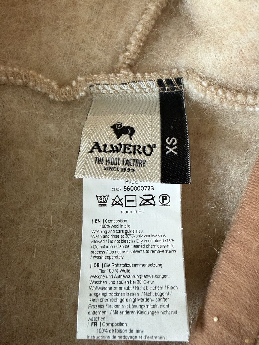 Altro abbigliamento per bambino: Alwero Kinderweste Gr. 80/86 beige – Usato da Lachen SZ venduto da nic_7flt 2