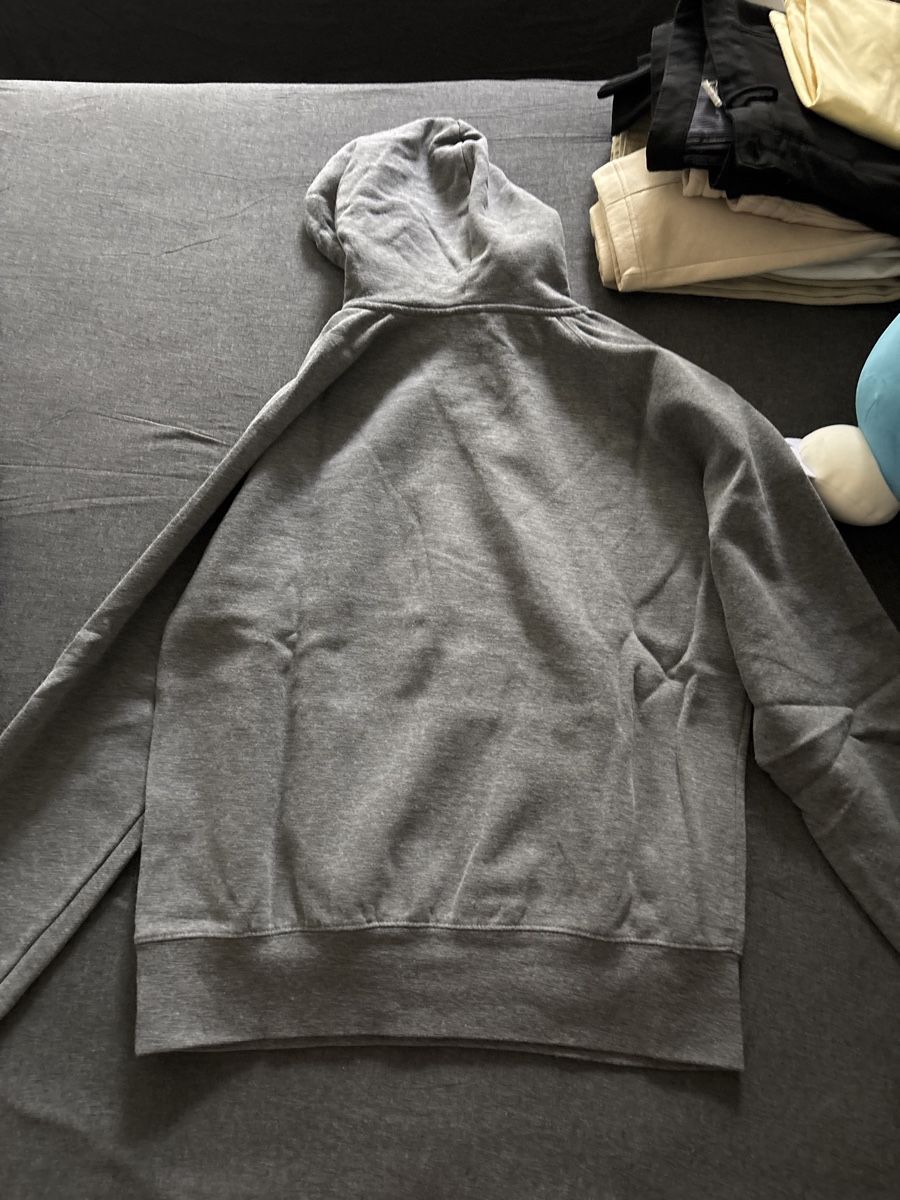 Pulls & Sweat-shirts: Pull gris – D'occasion à Chêne-Bougeries par Carol_gllo 2