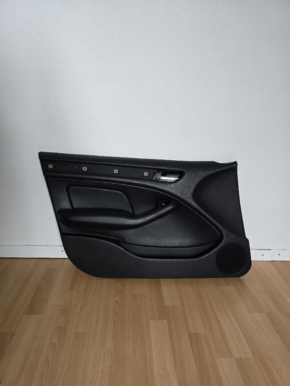 BMW Tutti pezzi di ricambio auto: Intérieur complet bmw e46 M sport touring – Usato da Froideville venduto da tra_n6rb 3