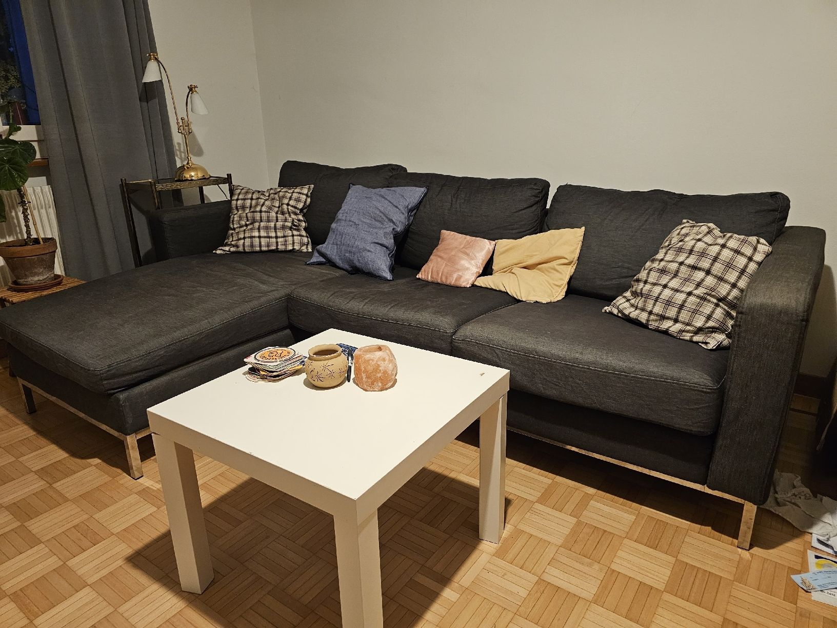 Ikea Divani: Graues Sofa – Usato da Zürich venduto da MasterSimba 2