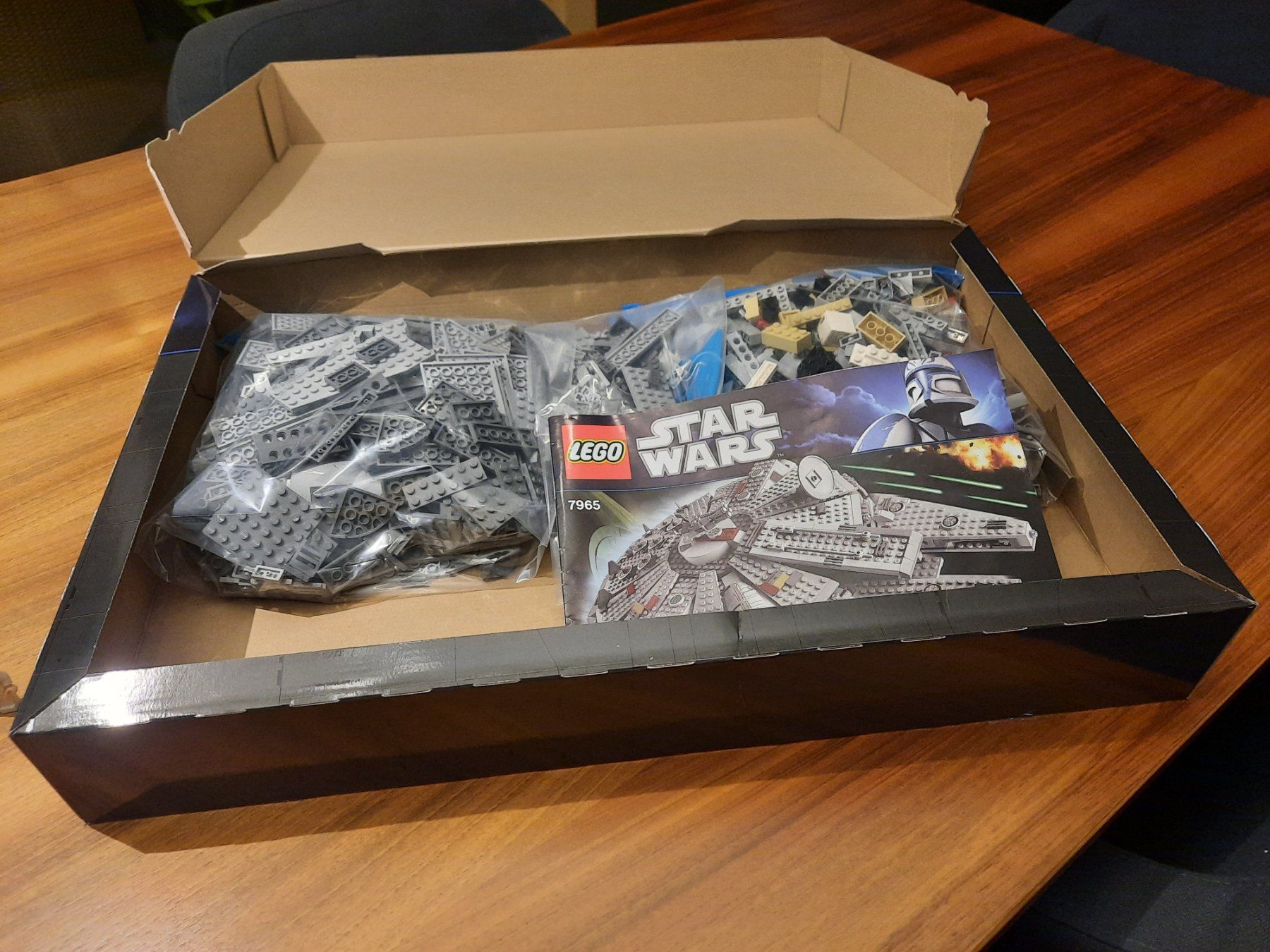 Star Wars Kit di costruzioni: Lego 7965 Star Wars Millennium Falcon – Usato da Niederlenz venduto da ani_gmf6 2