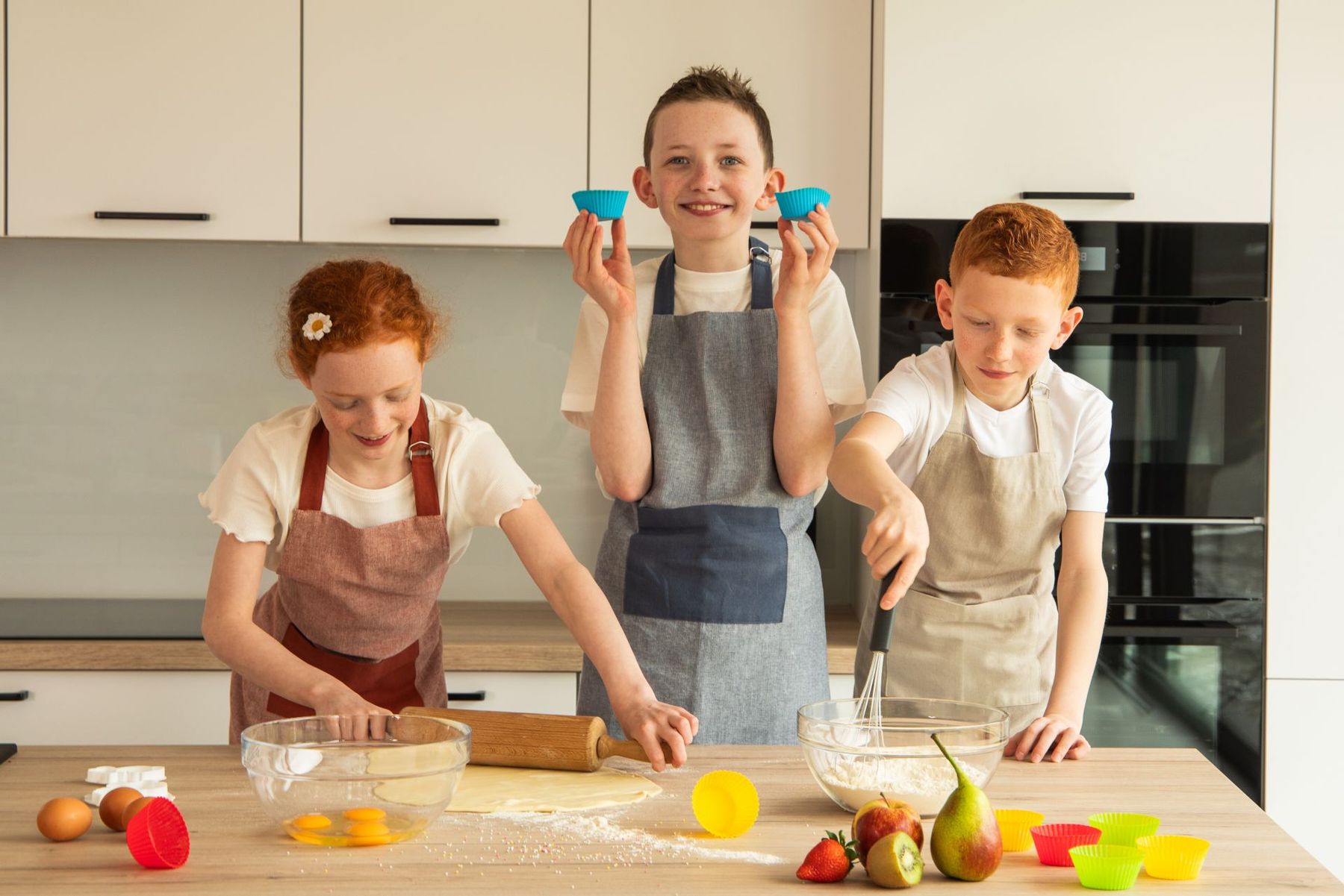 Schürzen: Kinderschürze CHAMBRAY – Neu und originalverpackt aus Bremgarten AG von simpliCH 1