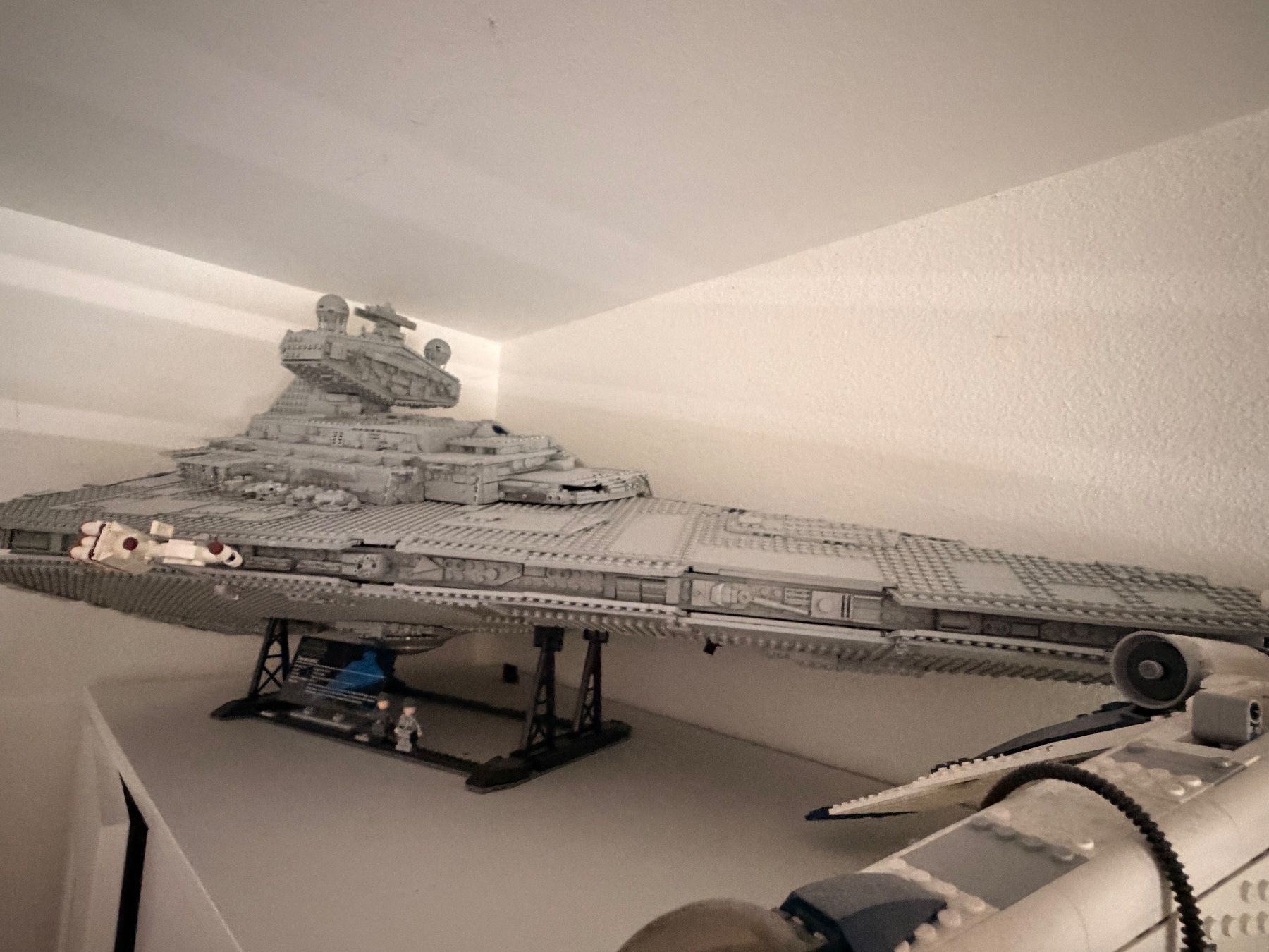 Lego Kit di costruzioni: LEGO Imperial Star Destroyer – Usato da Kloten venduto da sim_sp6q
