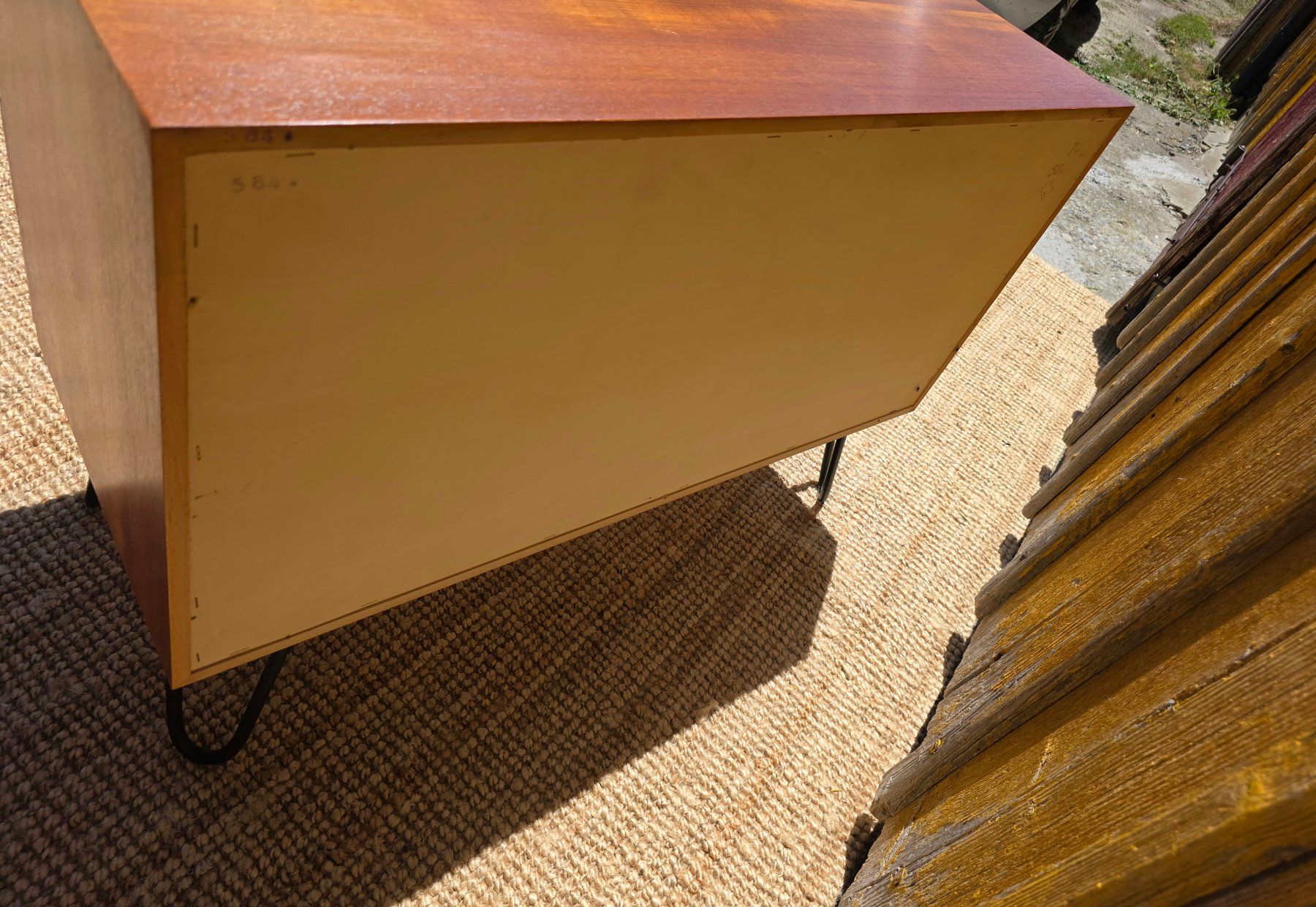 Cassettiere: Mid Century Teak  Sideboard Swiss Form – Usato da Haslen AI venduto da Vintagelix 6