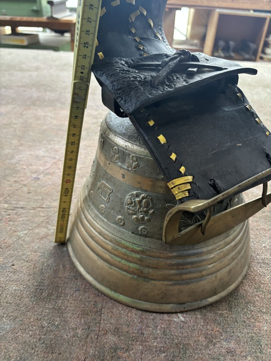 Glocken & Treicheln: Glocke – Gebraucht aus Kägiswil von Megafi56 7