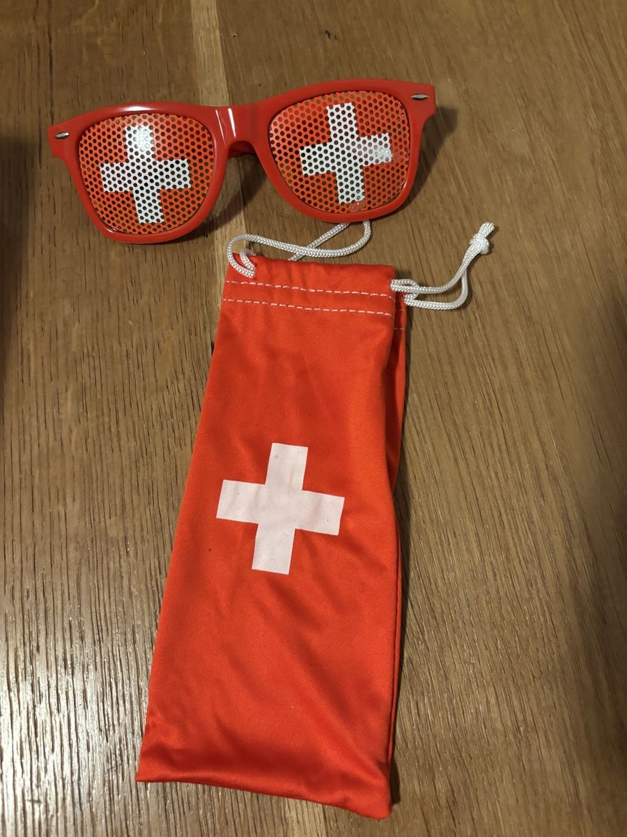 Occhiali & Lenti: Brille  Fanartikel Schweit – Nuovo (secondo la descrizione) da Würenlos venduto da Ashley24 1