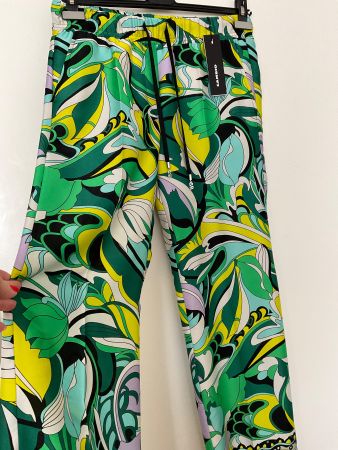 CAMBIO traumhafte Hose Gr 36 grün NEU Kaufetikette NP 230