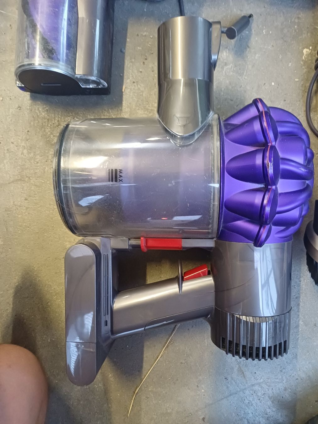 Dyson Staubsauger & Zubehör: Dyson V10+V6 für Bastler – Defekt aus Wangenried von Recycler94 2