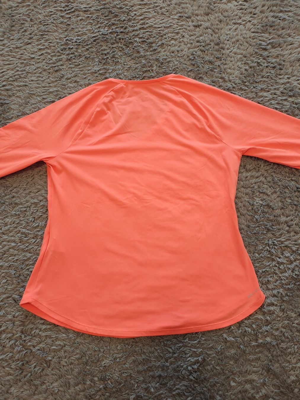 Nike T-shirt: Nike Sport Shirt – Usato da Pieterlen venduto da Saemelili 5