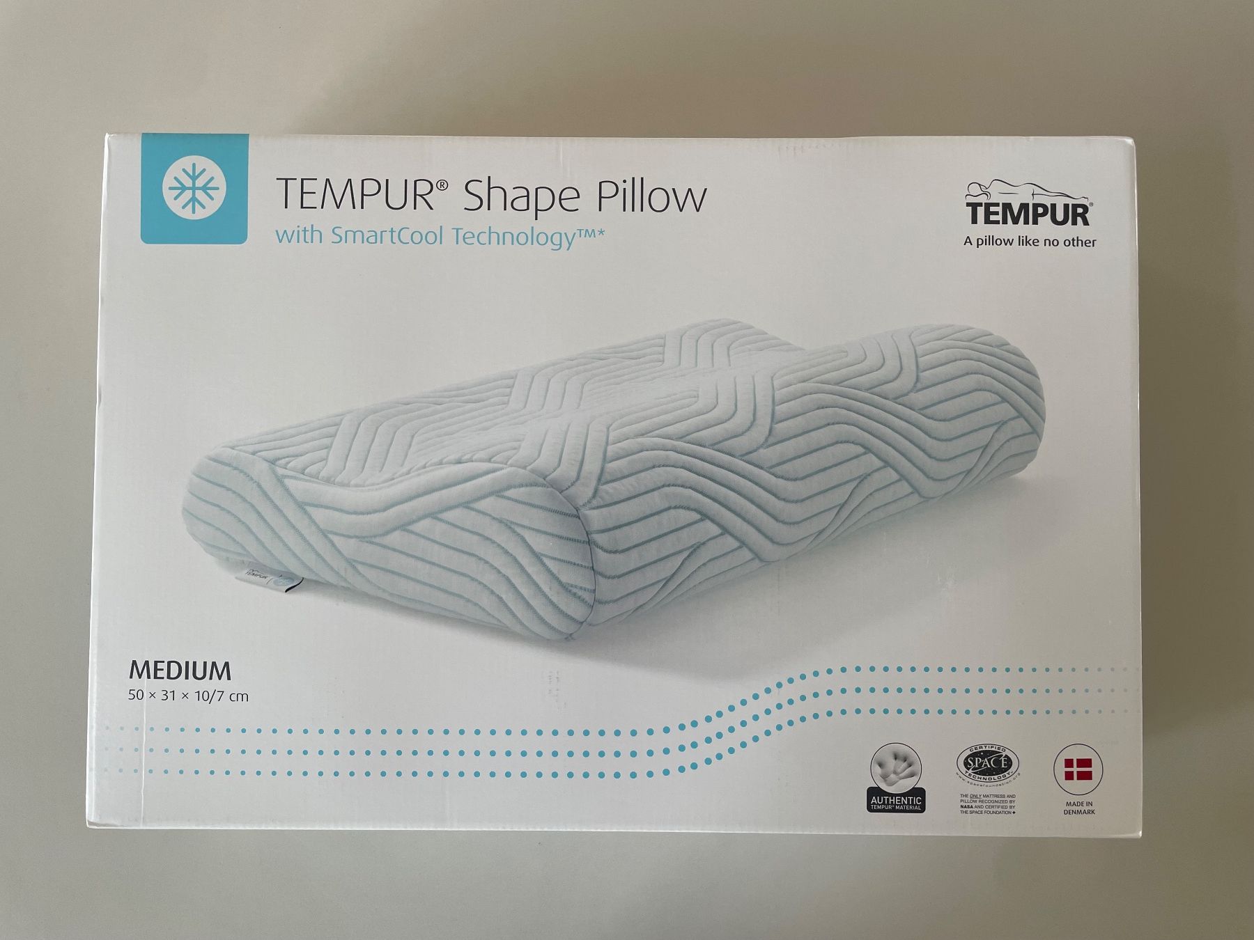 Tempur Cuscini: TEMPUR Shape SmartCool Schlafkissen M – Nuovo e nell'imballaggio originale da St. Gallen venduto da rap_wm5l