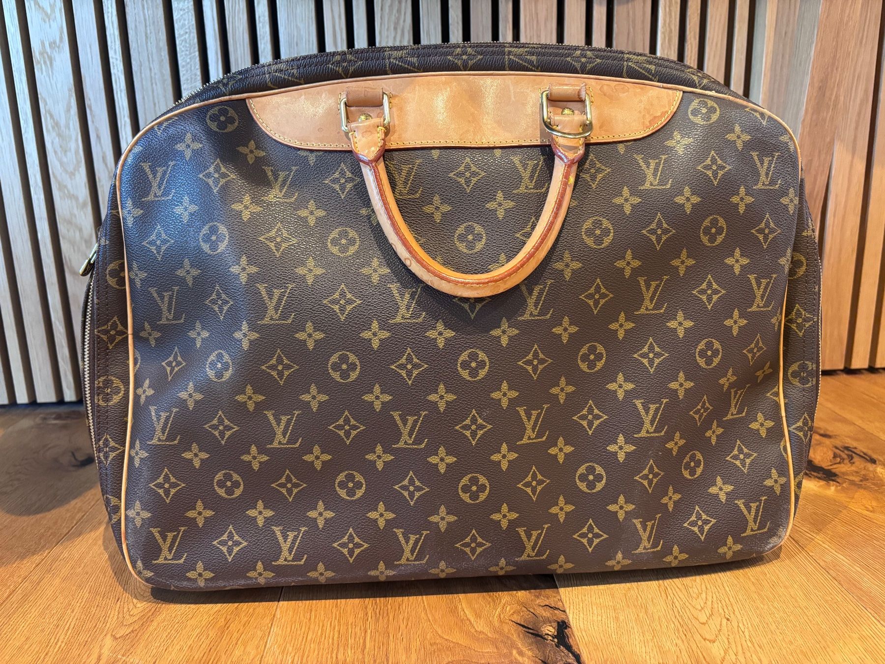 Louis Vuitton Borse: Louis Vuitton Alize 24 heures Travel Bag – Usato da Richterswil venduto da Dingsda72 9