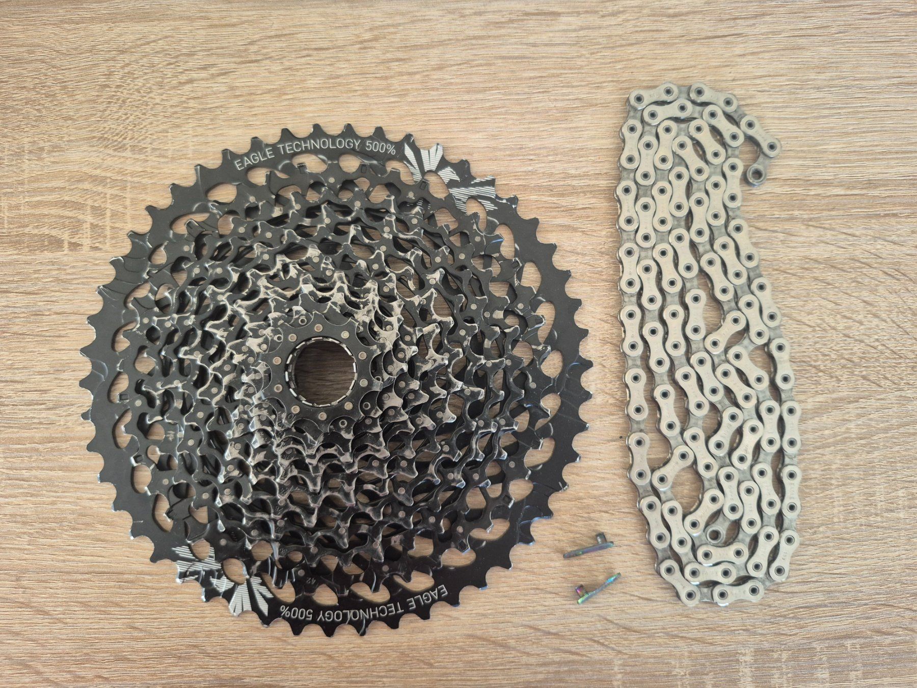 Sram Pezzi di ricambio: Cassette + Chaîne 12s Sram – Usato da haute-nendaz venduto da star078