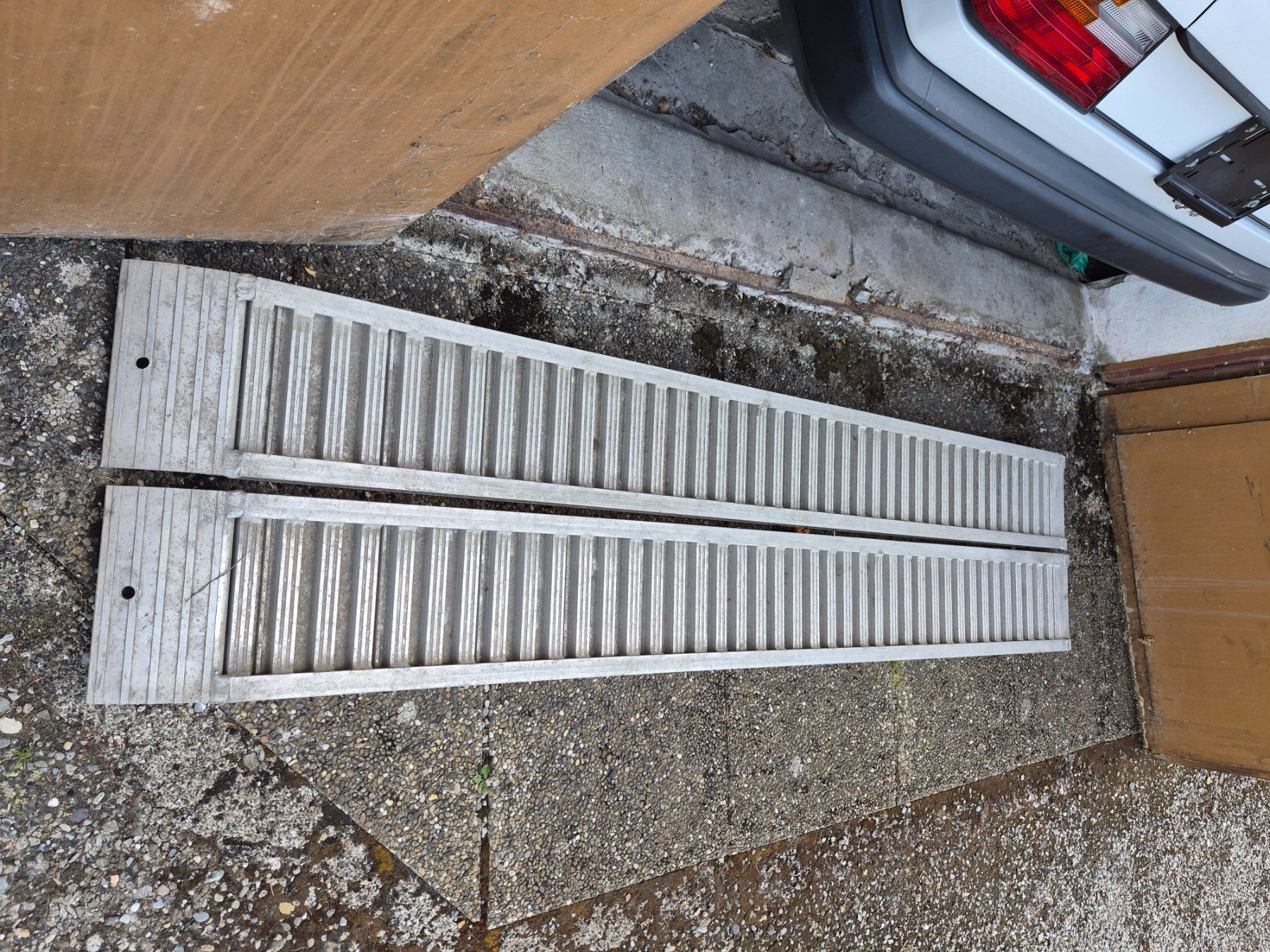 Humbaur Rampe di accesso: HUMBAUR Verladerampe – Usato da Kreuzlingen venduto da Mp10 8