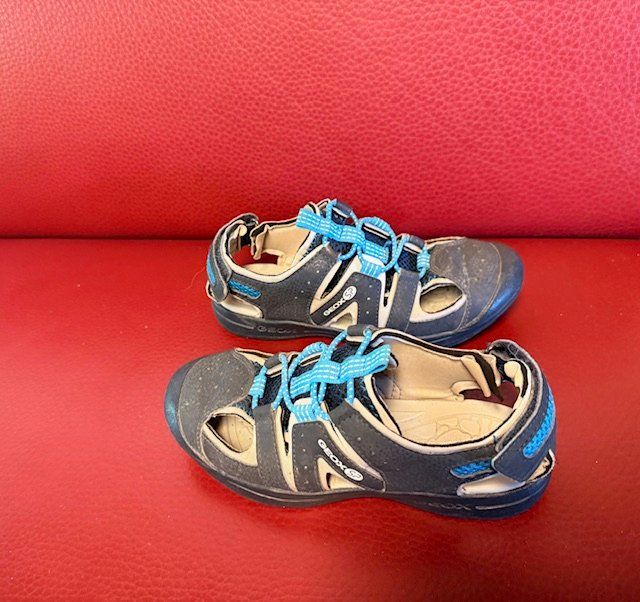 Geox Chaussures garçon: Sandalen Geox 33 – D'occasion à Lömmenschwil par classico01