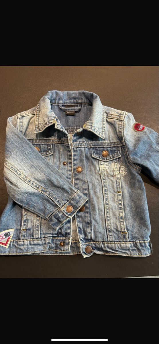 Jacken & Mäntel: Jeansjacke – Gebraucht aus Schiers von ChantalGsponer