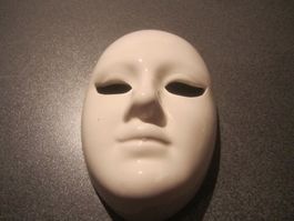 Maske weiss, gross