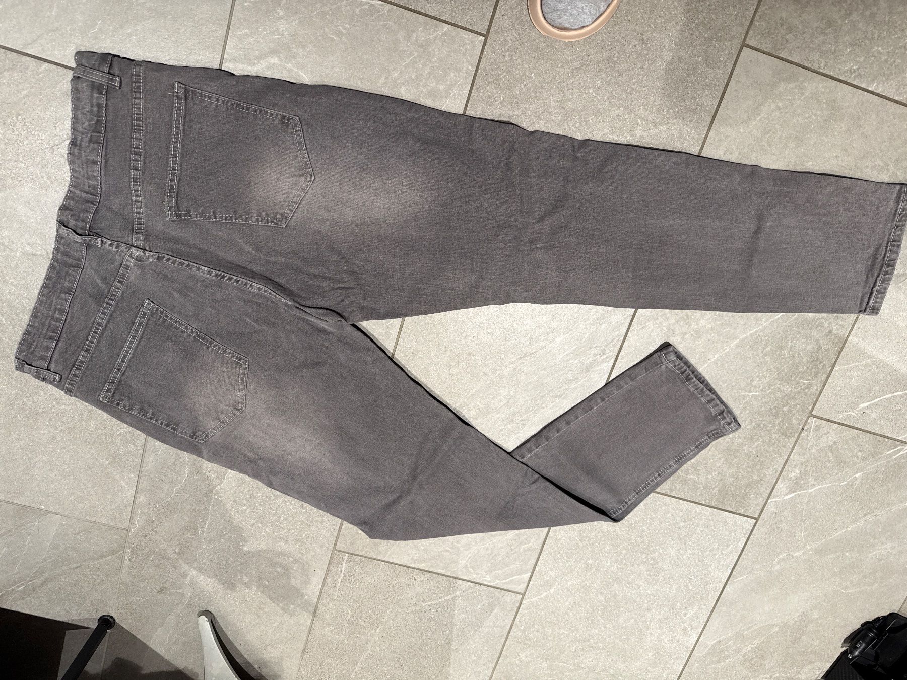 Jeans: Herren Jeans NEU , L – Nuovo e nell'imballaggio originale da Amriswil venduto da used2use 4