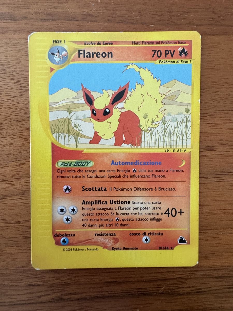 Pokémon Carte collezionabili: Flareon - Skyridge 8/144 - 2003 – Nuovo (secondo la descrizione) da Breganzona venduto da CaiLol