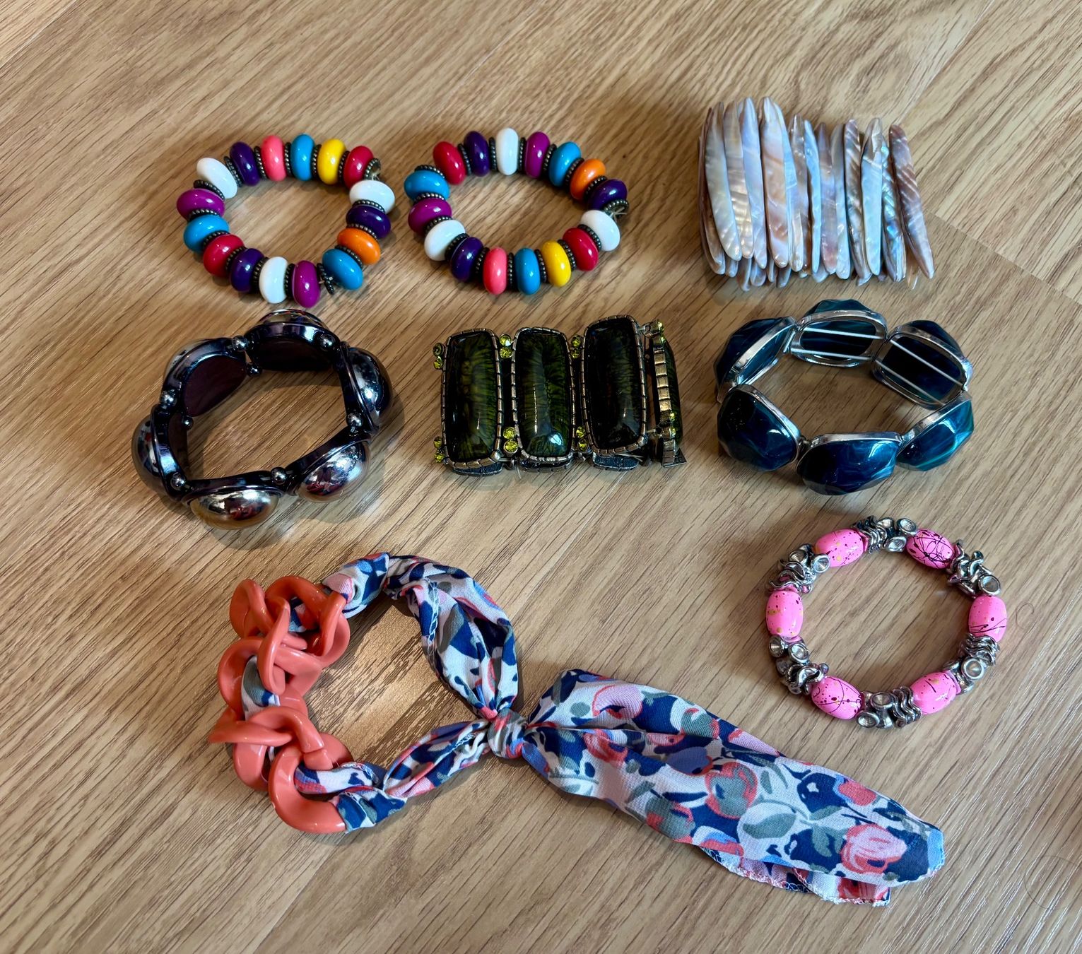 Bracciali & Braccialetti: Sommer Set: 8 Armbänder, bunt – Usato da Baden venduto da Tiffany6878 6