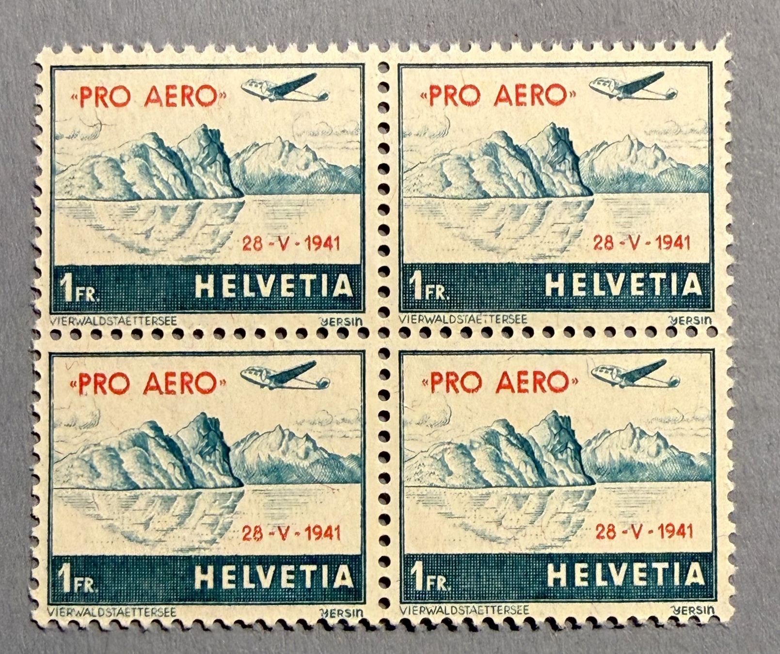 Tous les timbres: F35 postfrischer Viererblock  SBK 72.- – D'occasion à Steinhausen par yukon26