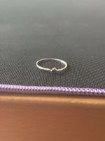Silberring mit schwarzem Stein, neuwertig, Grösse 55