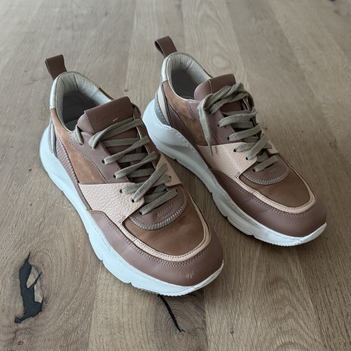 Santoni Damenschuhe: Santoni Sneaker Gr 39 wie neu! – Gebraucht aus Wohlen AG von zrhdus