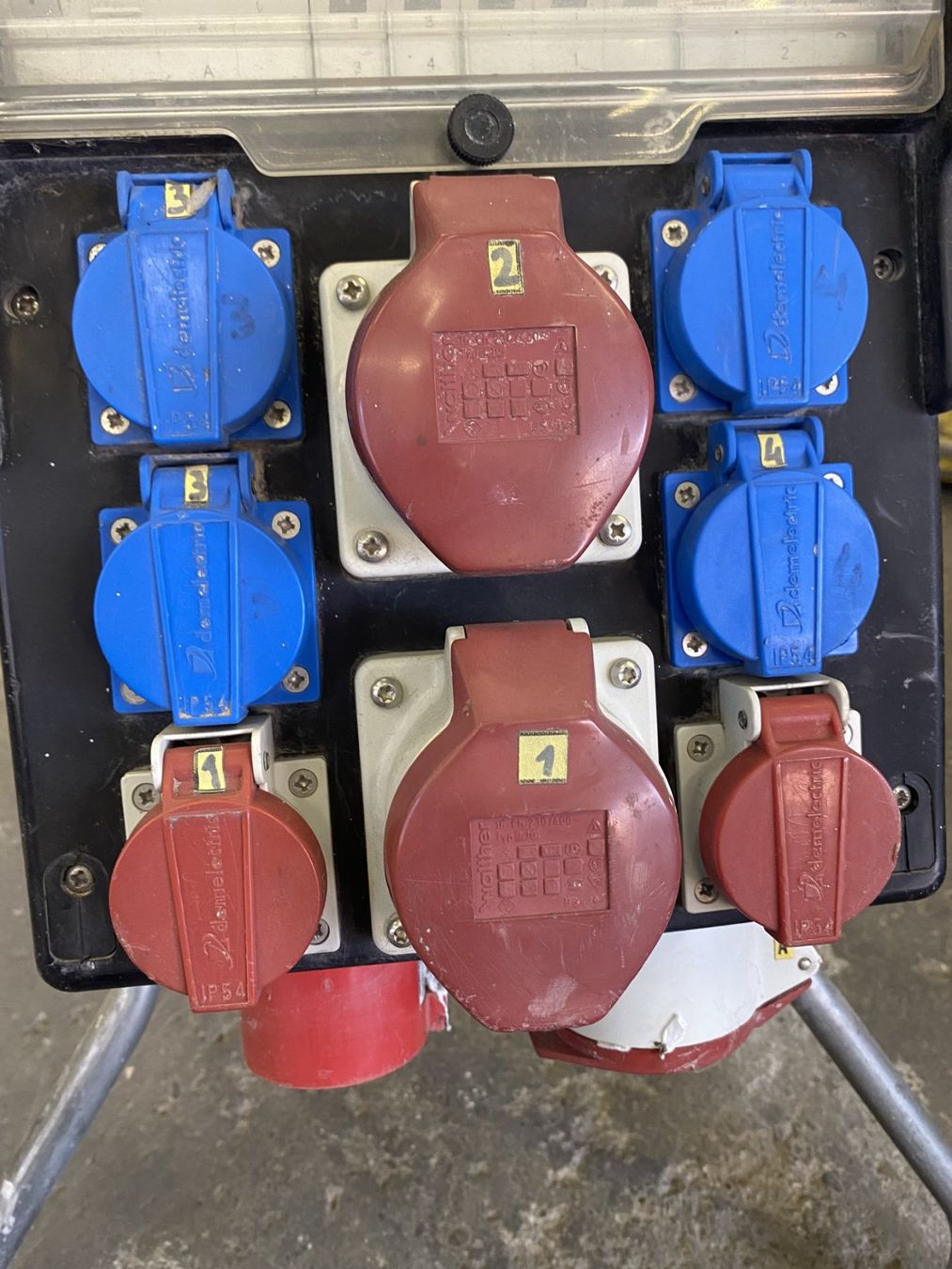 Elektrotechnik: GIFAS/Baustromverteiler – Gebraucht aus Reinach BL von Quark04 3