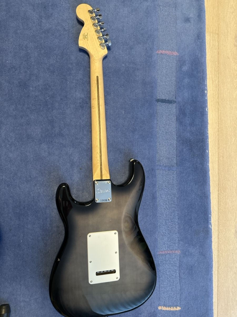 Squier Strumenti musicali: Squier Stratocaster E-Gitarre inkl. Tragetasche – Usato da Othmarsingen venduto da Darija7 3