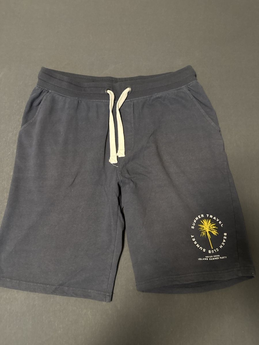Pantaloni: Shorts Gr.L – Usato da Zürich venduto da DiemN