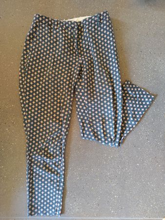 Gemusterte Hose