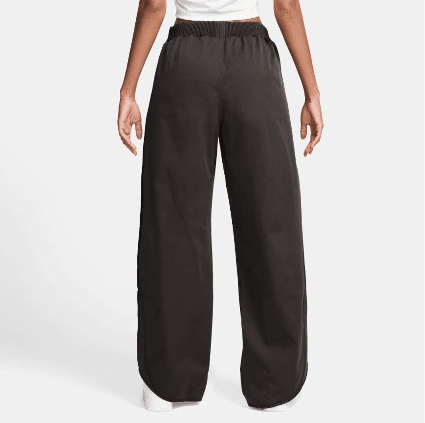 Nike Pantalons: Nike trackpants/freizeithose – Neuf (Voir description) à Rütihof par zoe.jpg 3