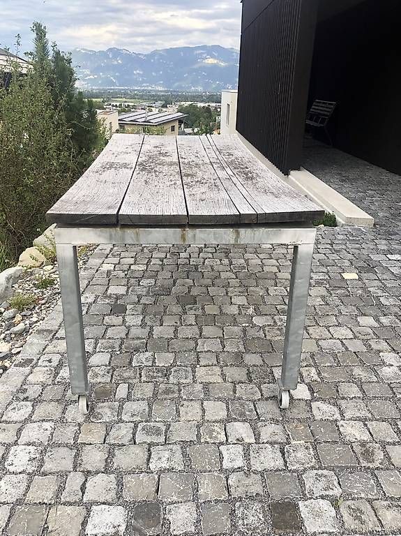 Tables: Gartentisch mit Eichenholzplatte – D'occasion à Altstätten SG par fam_7skz 1
