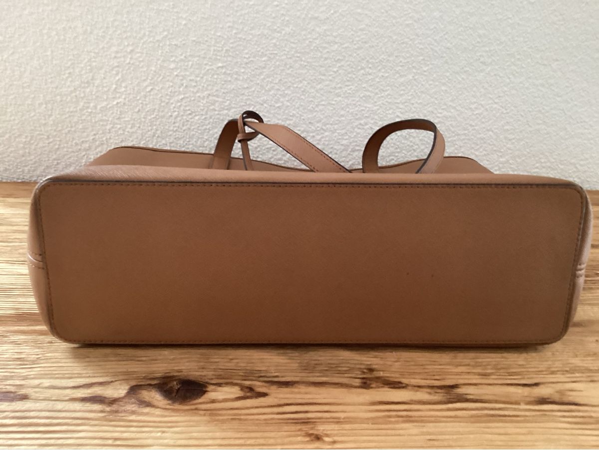 Michael Kors Taschen für Damen: Michael Kors Handtasche mit Laptopfach – Gebraucht aus Wassen UR von SABDOM 2