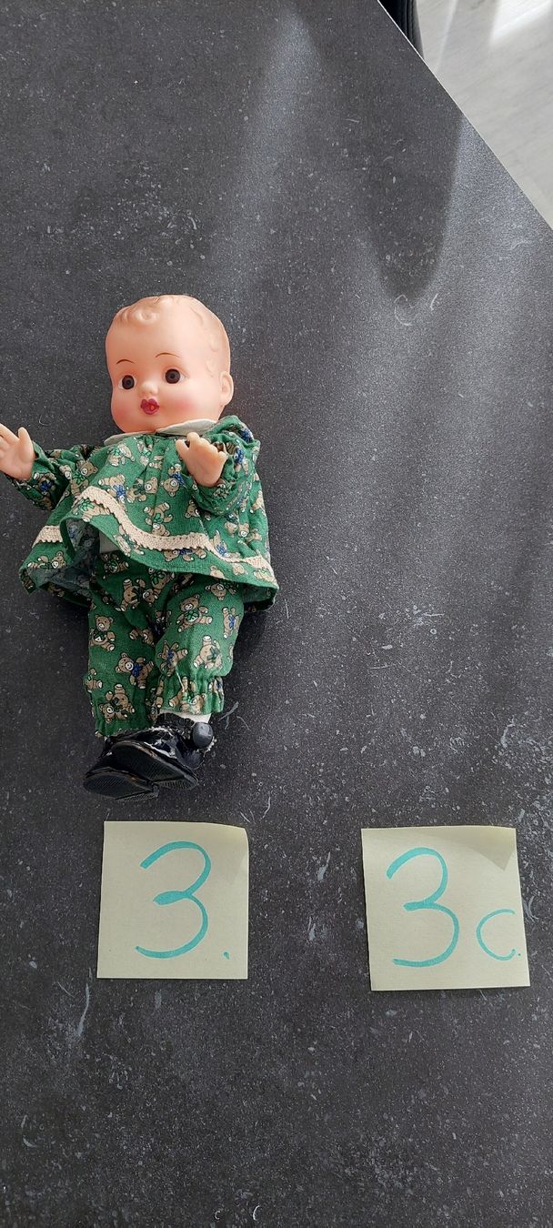 Puppen: Antikes Püpppchen 26 cm – Gebraucht aus Muri AG von nindo1