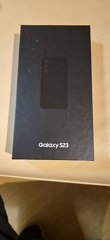 Telefoni cellulari / Smartphones: Samsung Galaxy S23 256go – Usato da Corcelles NE venduto da valentin1988 2