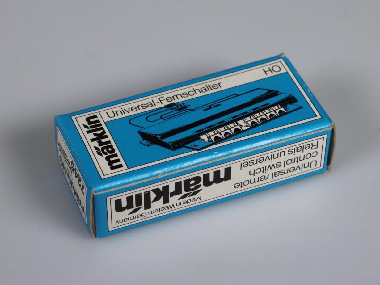 Märklin Modellini di ferrovie: Märklin Universal-Fernschalter HO – Usato da Basel venduto da IRMAundFRED