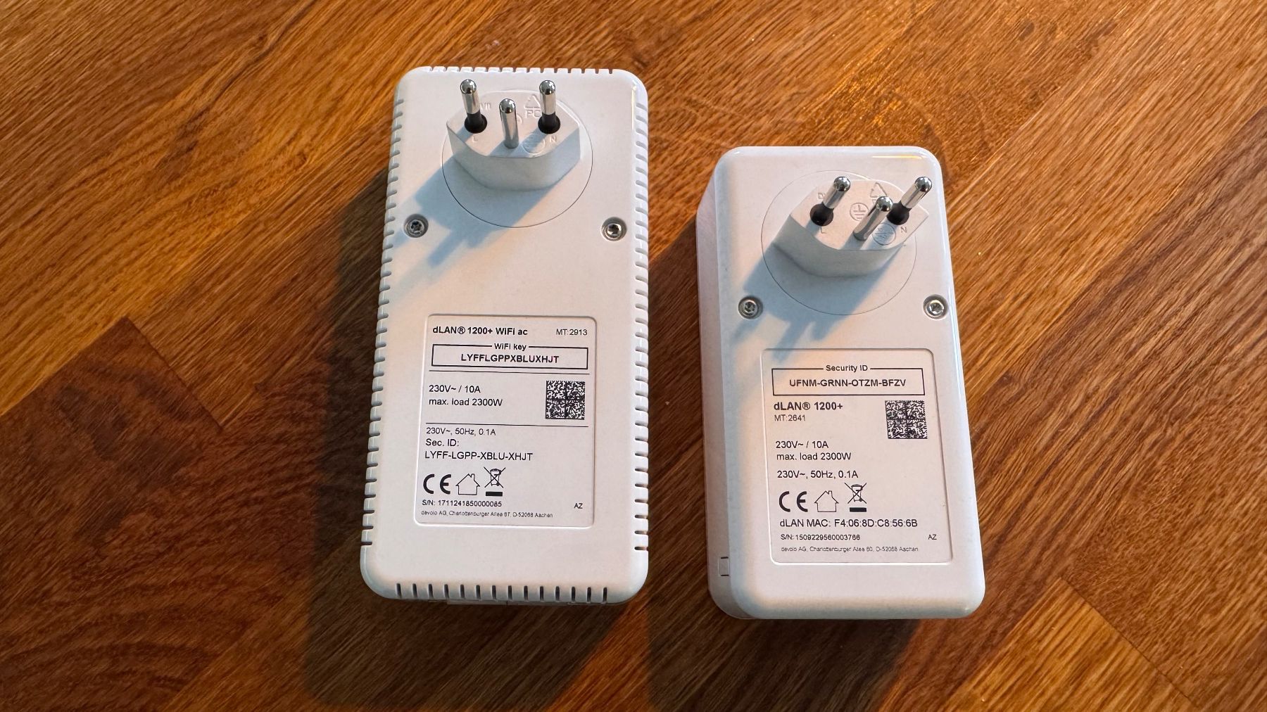 Devolo Unità & Adattatore: Devolo dLAN 1200+ WiFi Starter Set (CH-Version) – Usato da Hünenberg See venduto da sajaz77 1