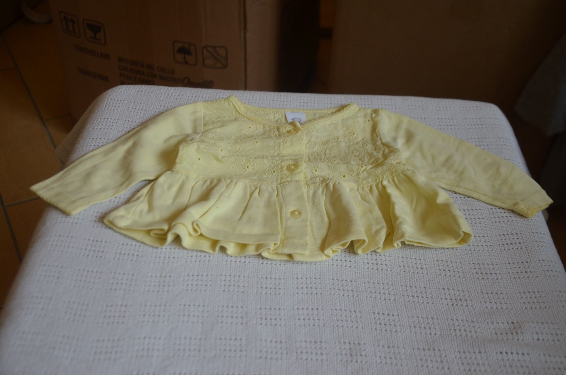 Vestiti & Gonne: TAILLE 62 - JOLIE ROBE + VESTE – Usato da Chiasso venduto da Dolly015 1