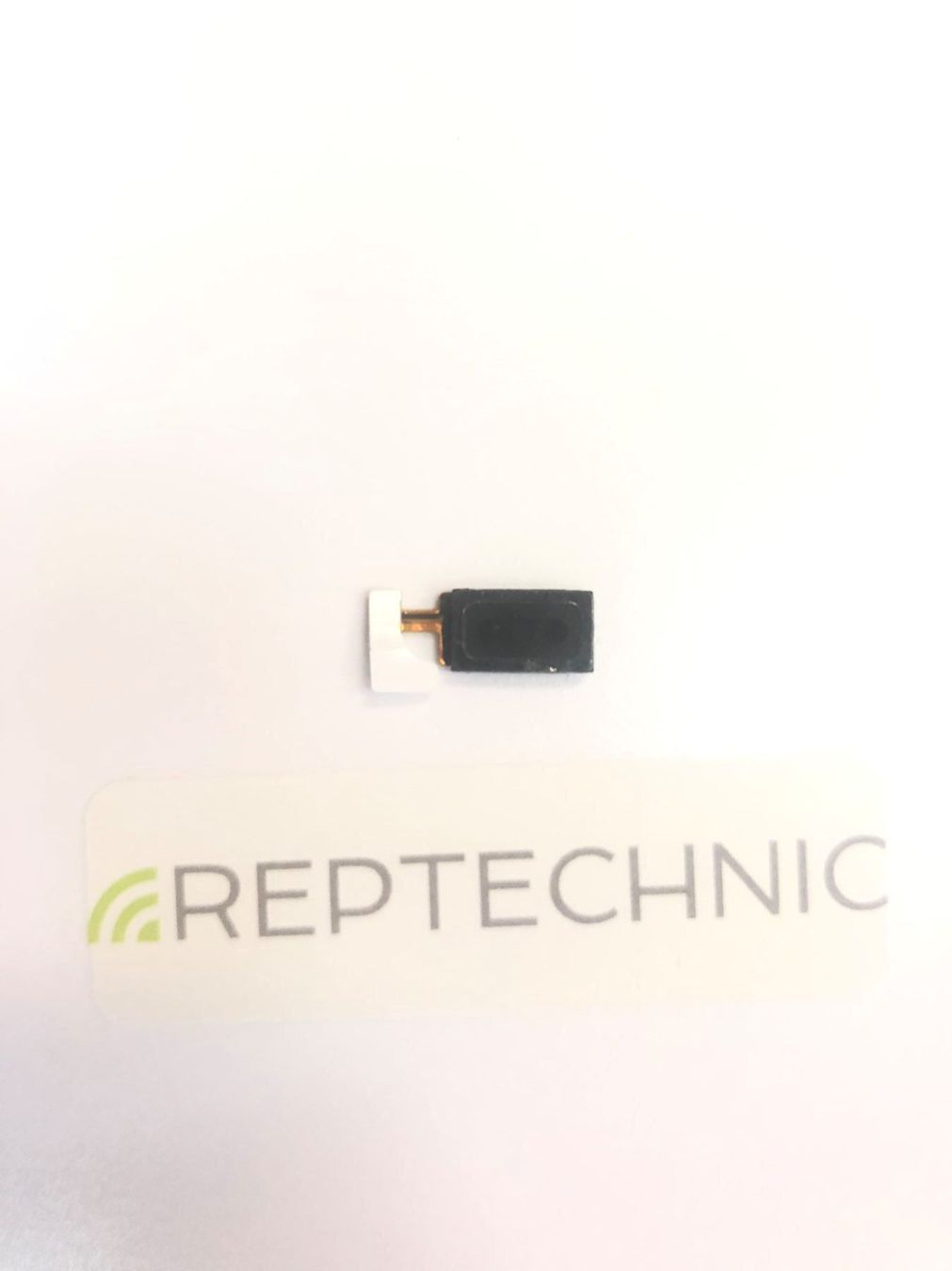Samsung Handys / Smartphones: Samsung Galaxy A10 Hörmuschel – Neu und originalverpackt aus bern von reptechnic 1