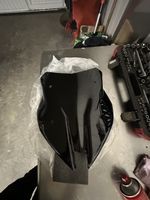 Pare-briseBMWS1000xr de moto noir,occasion courte  sport 